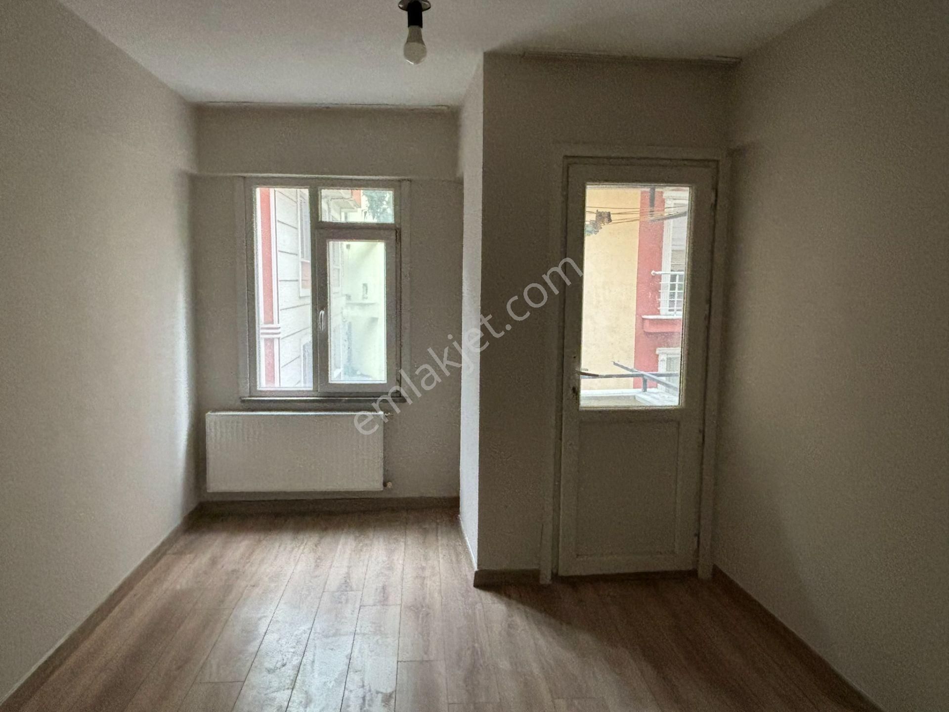 Gülbahar Mahallesinde Kiralık 2+1 Daire - Görsel 6
