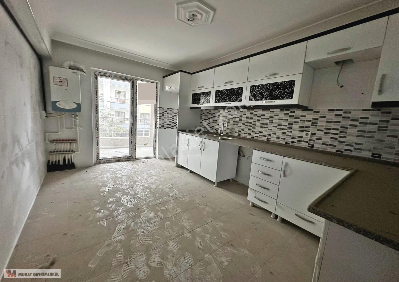 Osmangazi Ana Cadde Yanında Çift Banyolu Kilerli Sıfır 3+1 Daire