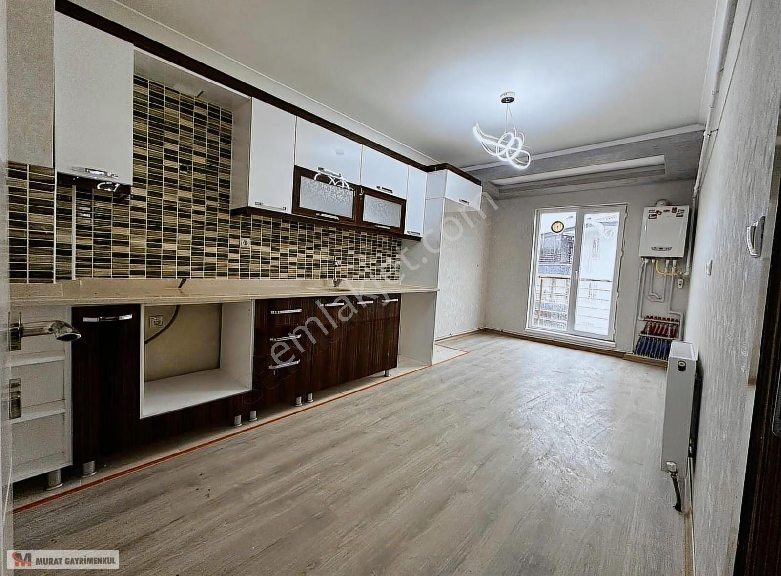 Bağlumda Genç Binada Ara Katta Çok Geniş M2 3+1 Fırsattt