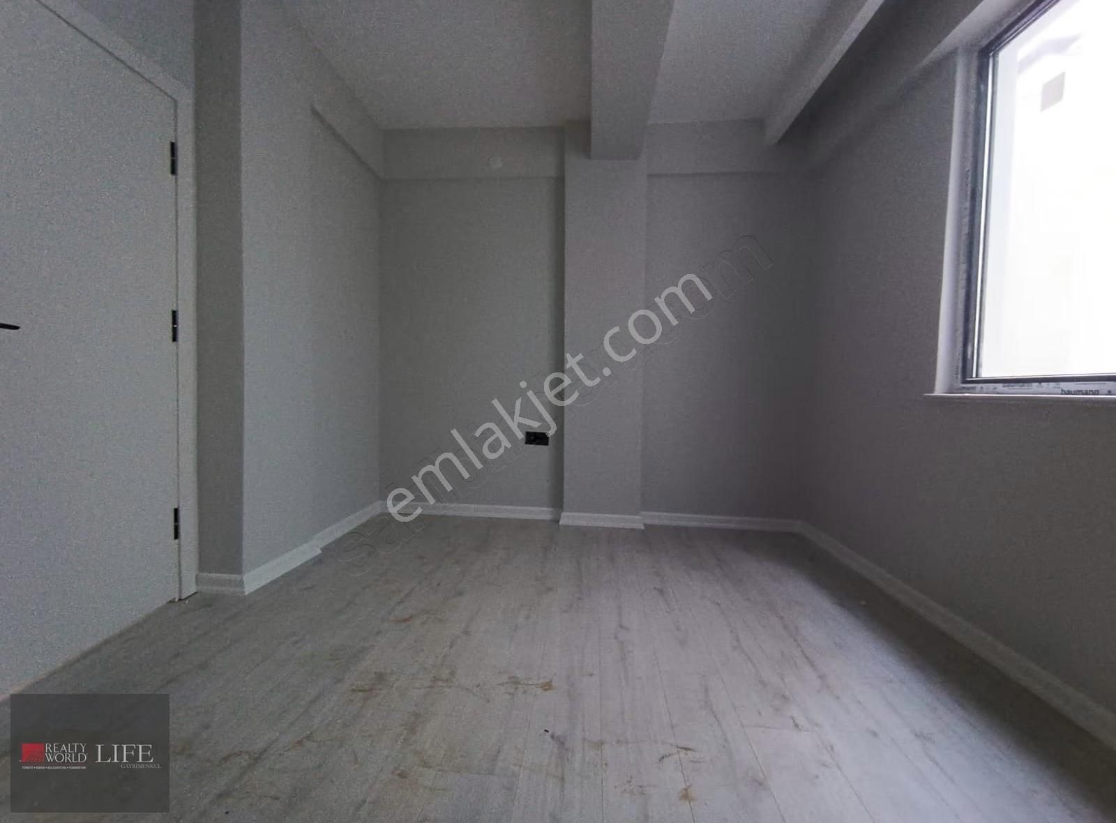 Rw Life // Şirintepe Mh.iletişim Kapısı Yakını Satılık 1+1 Daire - Görsel 14