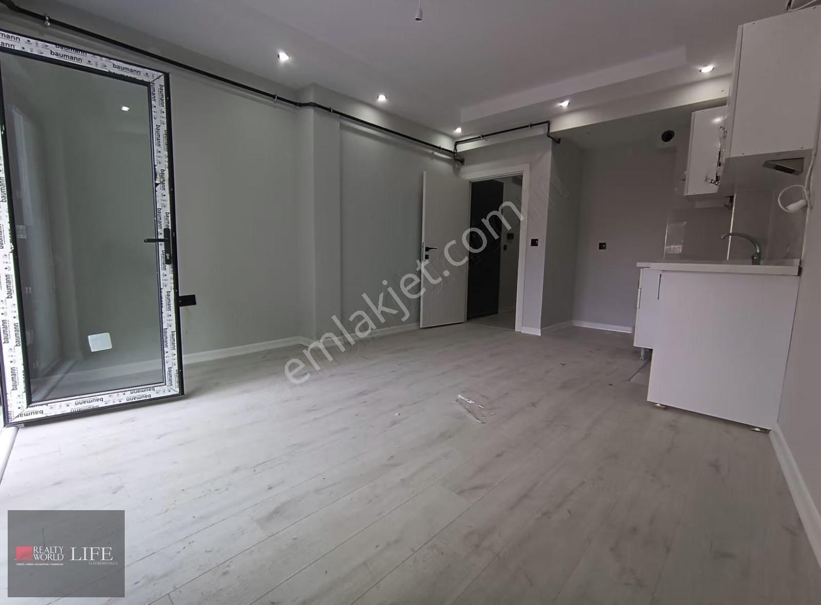 Rw Life // Şirintepe Mh.iletişim Kapısı Yakını Satılık 1+1 Daire