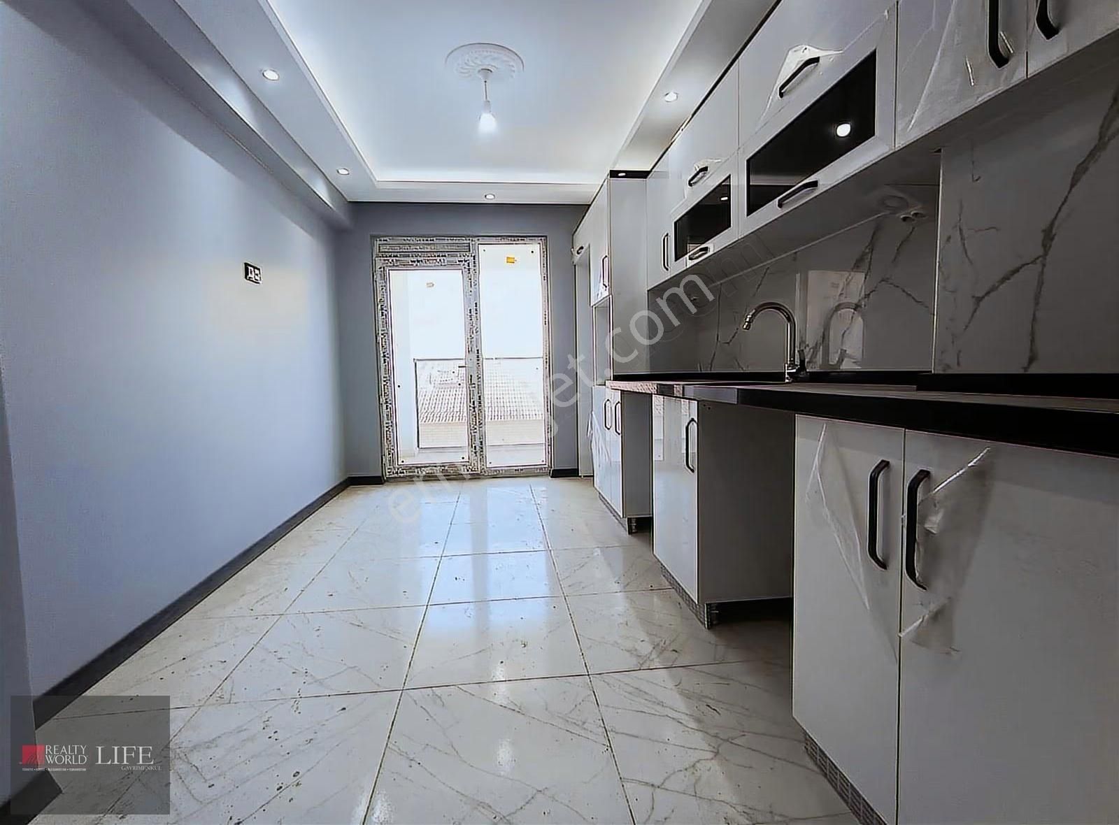 Rw Life // 71 Evler Mh.kafkas Cad.yakını Satılık 3+1 Daire - Görsel 15