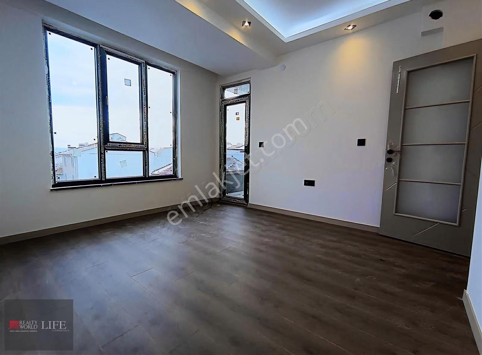 Rw Lıfe // Şirintepe Mah.bursa Cad Yakını Satılık Lüks 2+0 Daire - Görsel 6