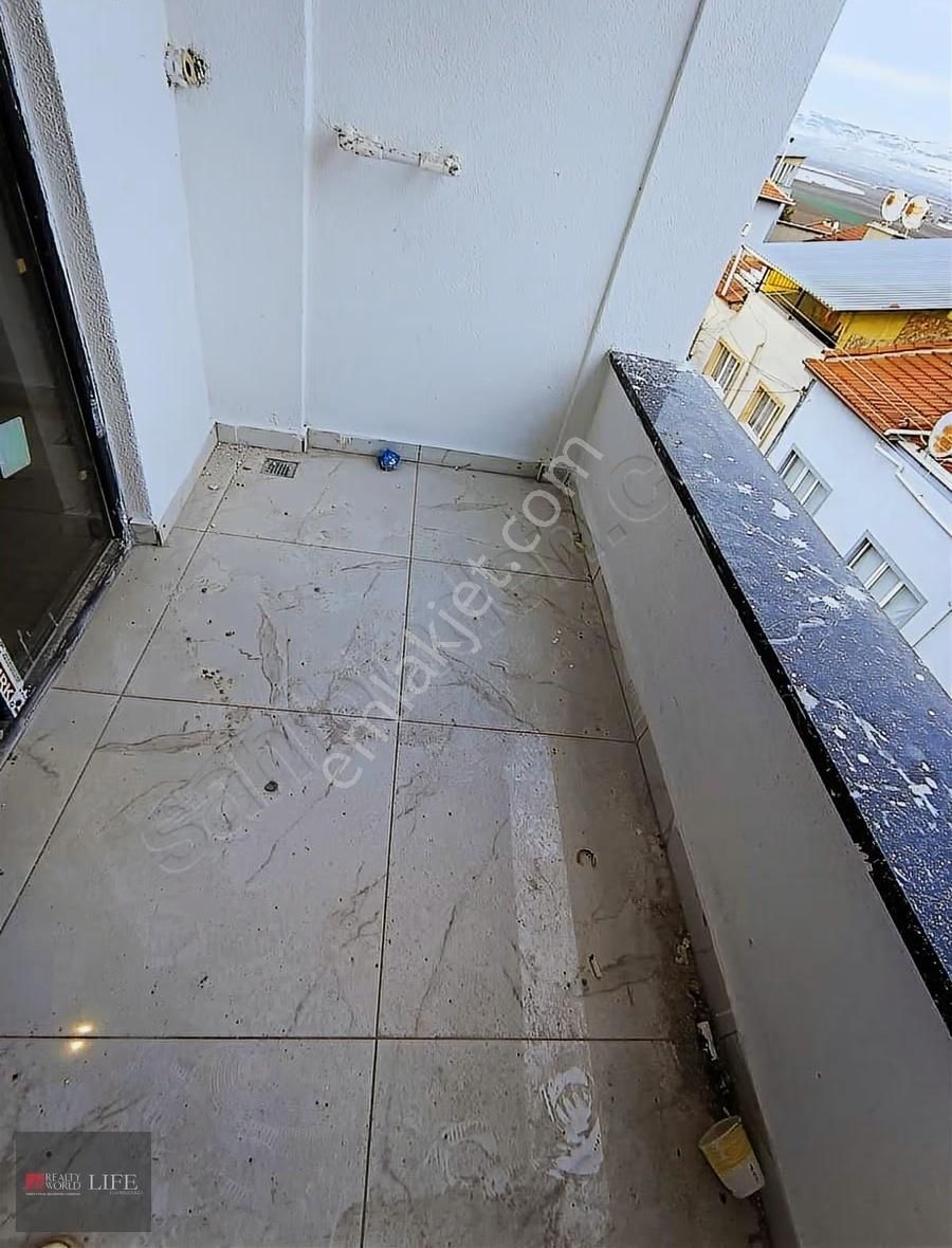 Rw Lıfe // Şirintepe Mah.bursa Cad.yakını Satılık Lüks 2+1 Daire - Görsel 27