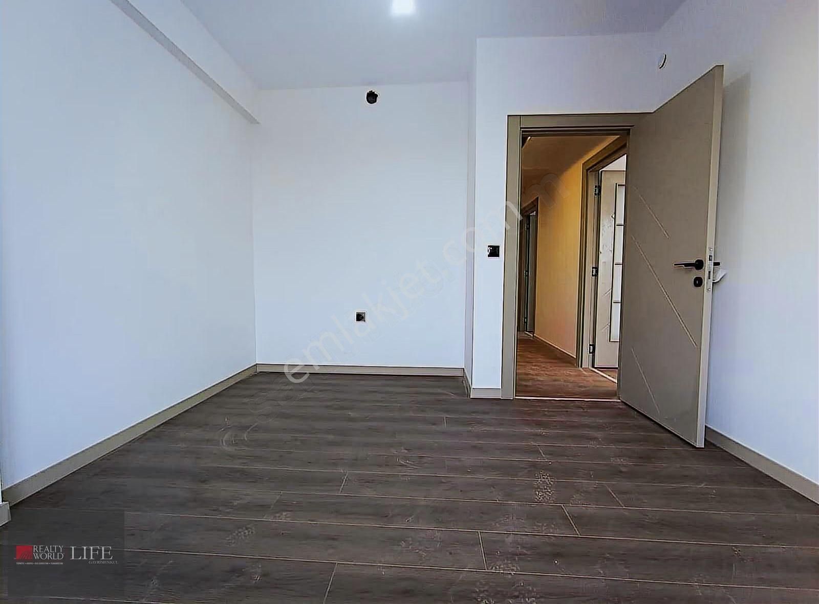 Rw Lıfe // Şirintepe Mah.bursa Cad.yakını Satılık Lüks 2+1 Daire - Görsel 13