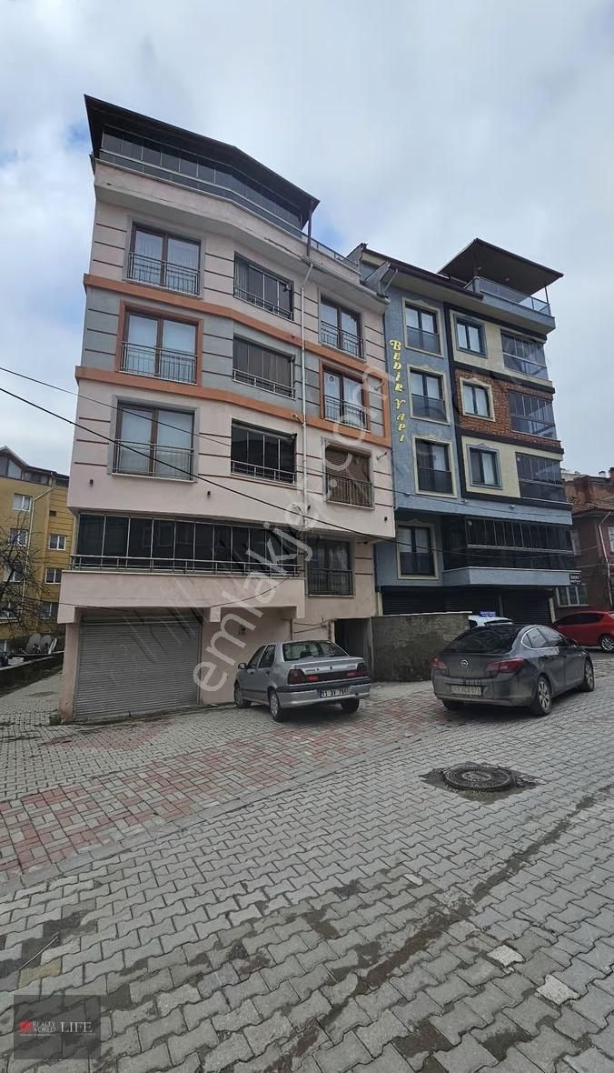 Rw Lıfe // Yeni Mahallede Asansörlü Bakımlı 2+1 Satılık Daire