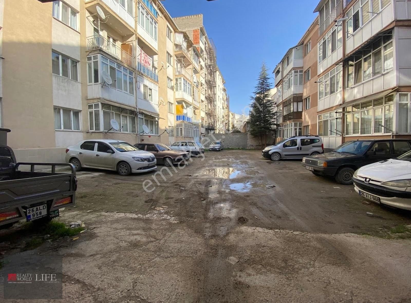 Rw Lıfe// Osmangazi Mh Basın Şehitleri Cd Üzerinde Satılık 2+1 - Görsel 16