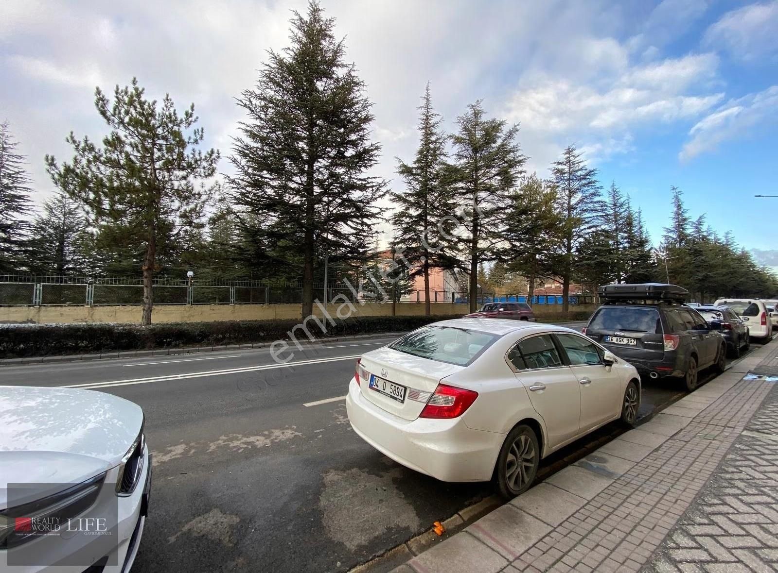 Rw Lıfe// Osmangazi Mh Basın Şehitleri Cd Üzerinde Satılık 2+1 - Görsel 20