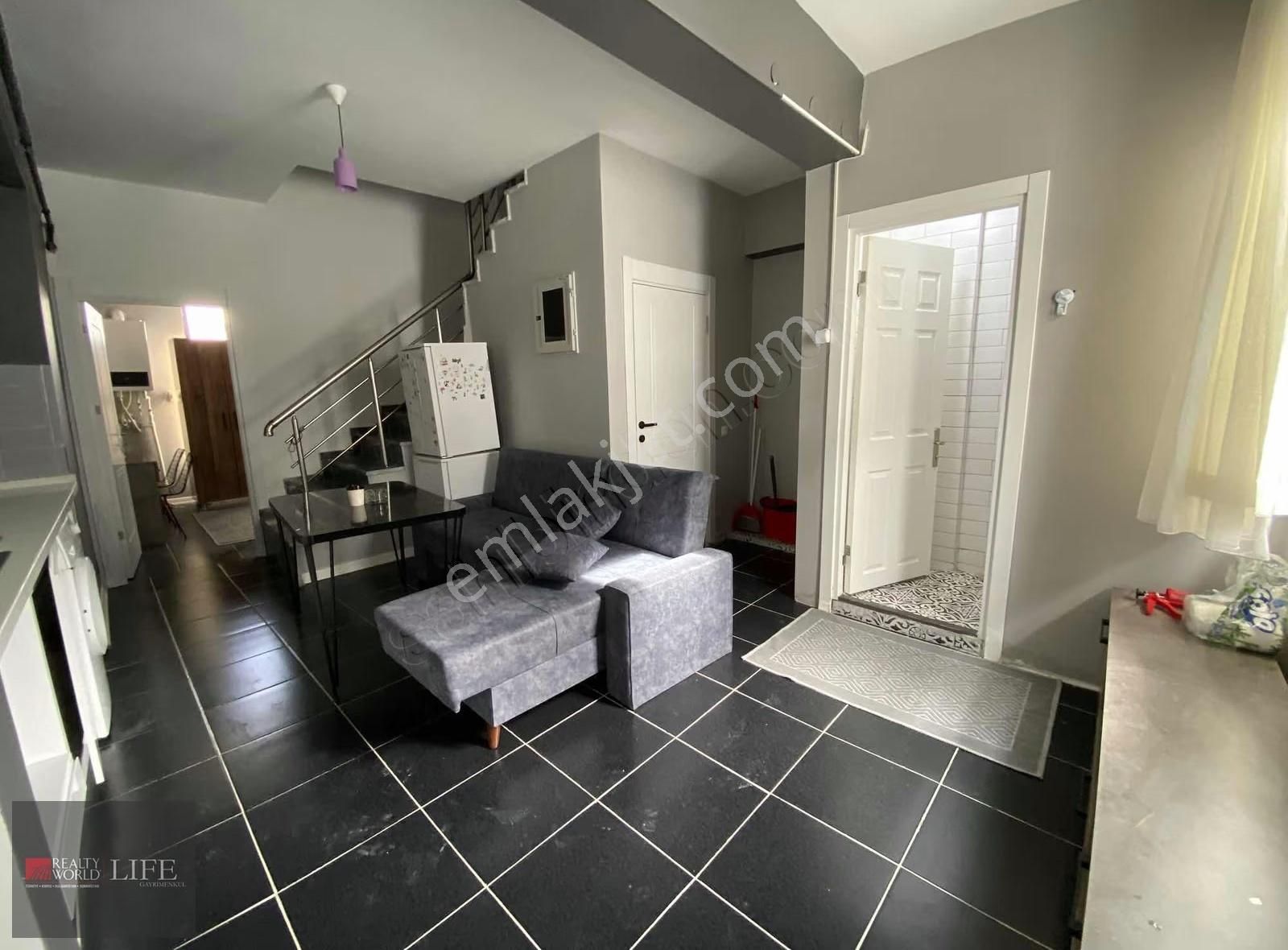 Rw Lıfe// Büyükdere Mh Faturalar Dahil Dubleks Kiralık 1+1 Daire - Görsel 33