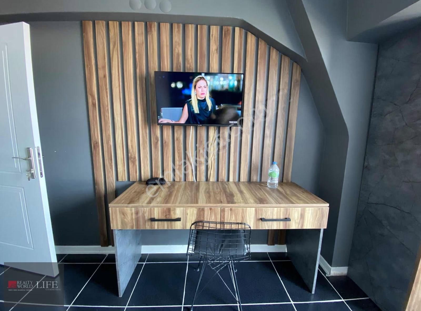 Rw Lıfe// Büyükdere Mh Faturalar Dahil Dubleks Kiralık 1+1 Daire - Görsel 17