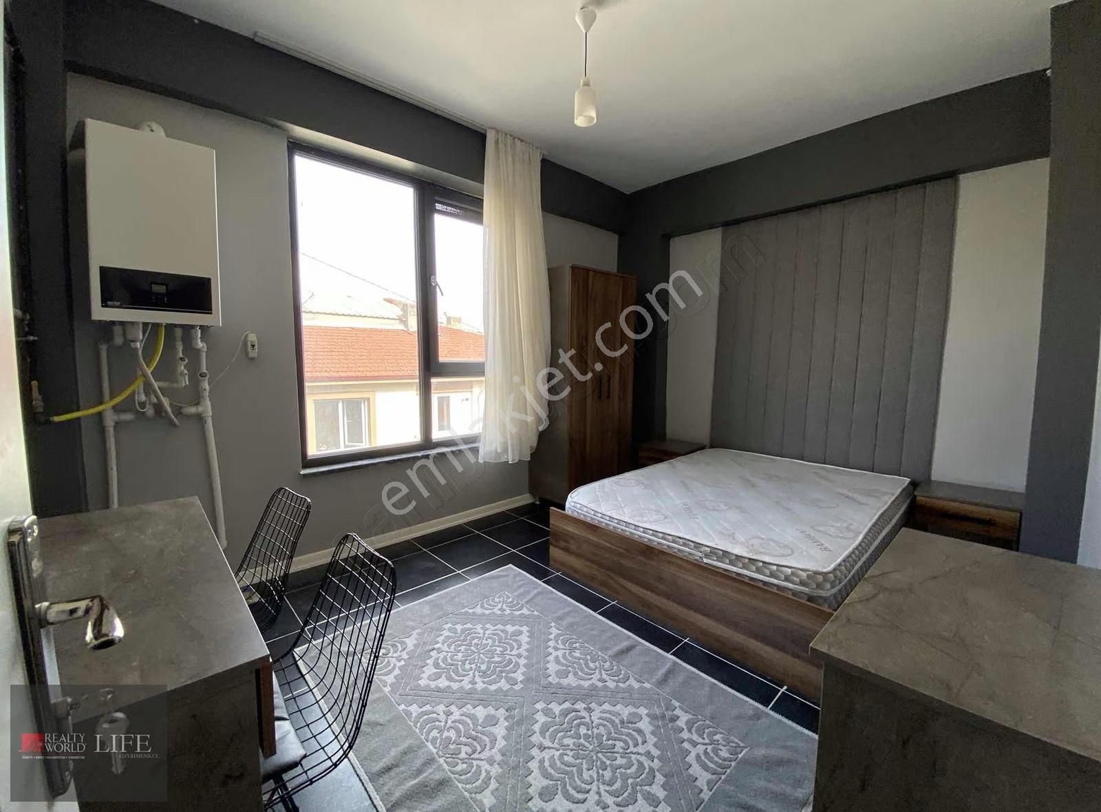 Rw Lıfe// Büyükdere Mh Faturalar Dahil Dubleks Kiralık 1+1 Daire - Görsel 4