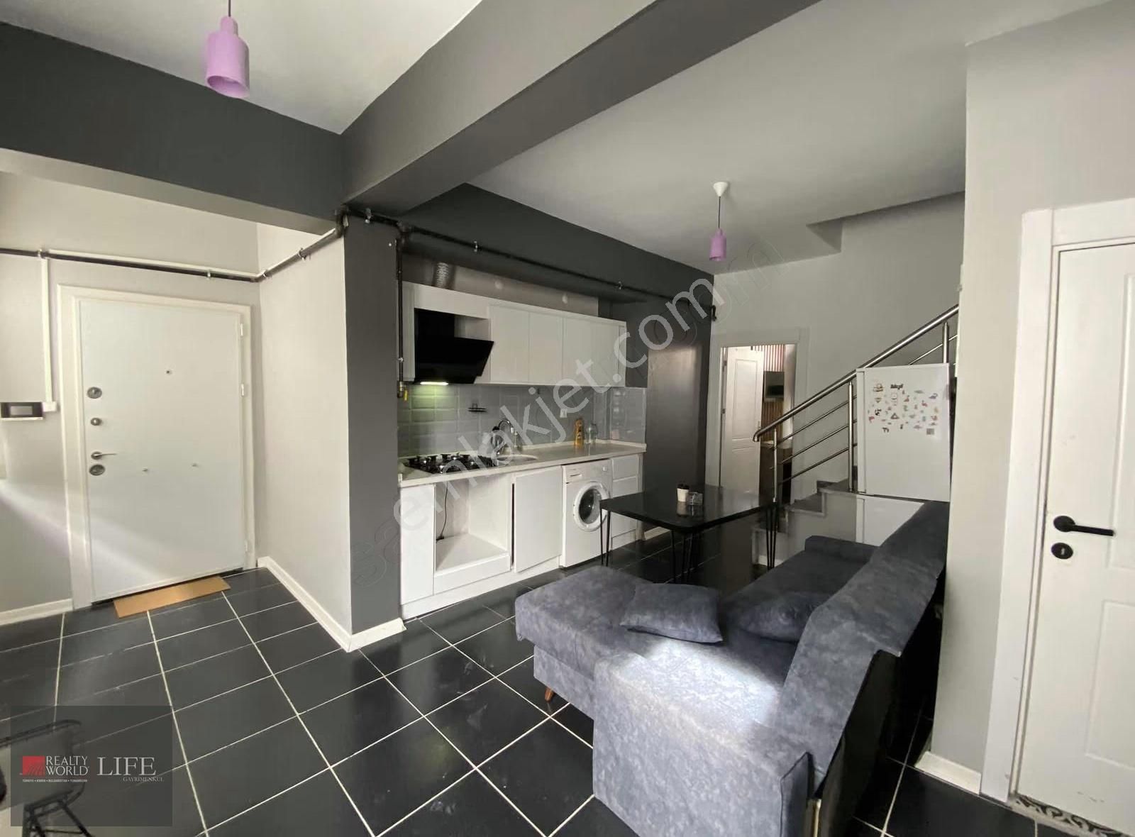 Rw Lıfe// Büyükdere Mh Faturalar Dahil Dubleks Kiralık 1+1 Daire - Görsel 16