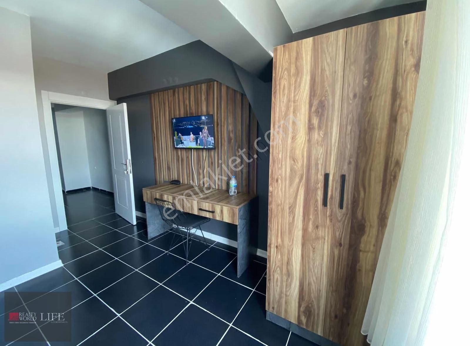 Rw Lıfe// Büyükdere Mh Faturalar Dahil Dubleks Kiralık 1+1 Daire - Görsel 12