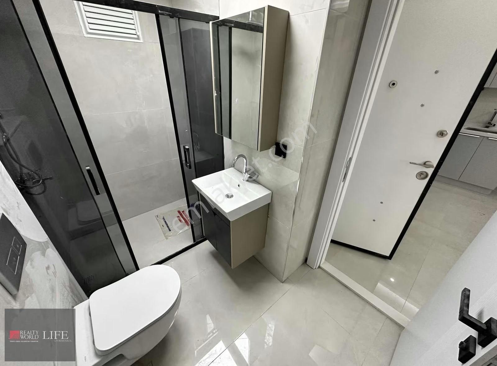 Rw Lıfe// Batıkent Mh Çandar Sk Üzerinde 65 M2 Kiralık 1+1 Daire - Görsel 11