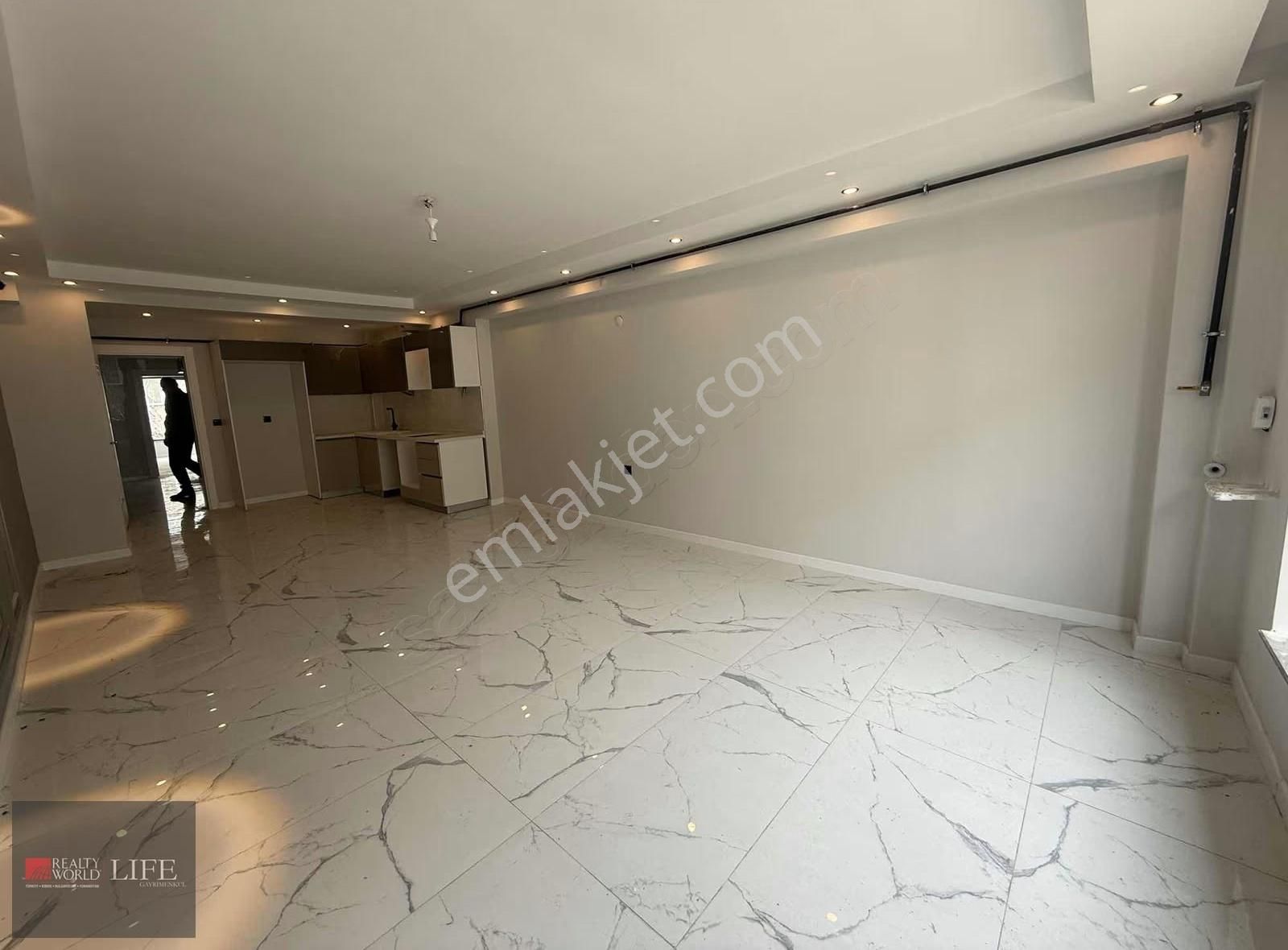 Rw Lıfe // Ertuğrulgazi Mah.tapu Karşısı 100m2 2+1 Satılık Daire - Görsel 32