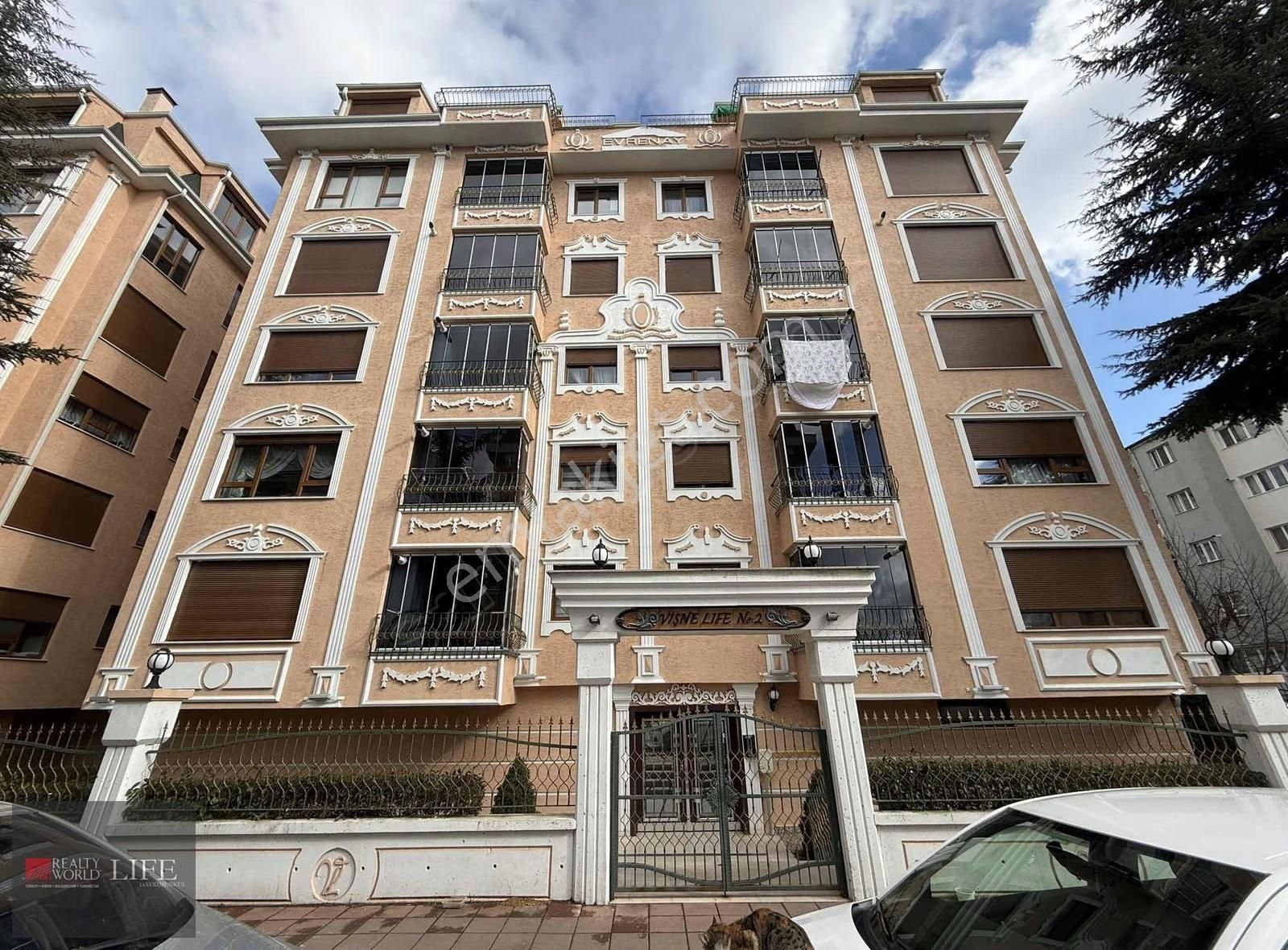 Rw Lıfe //vişnelik Mh.dedekorkut Vişnelife St 3+1 Satılık Daire