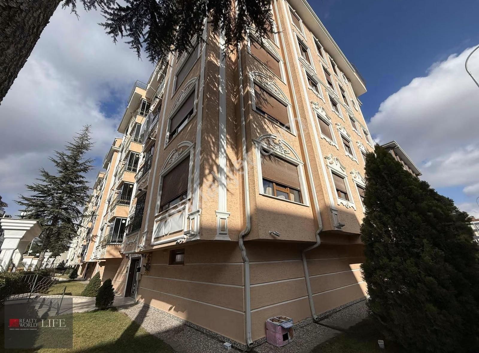 Rw Lıfe //vişnelik Mh.dedekorkut Vişnelife St 3+1 Satılık Daire - Görsel 8