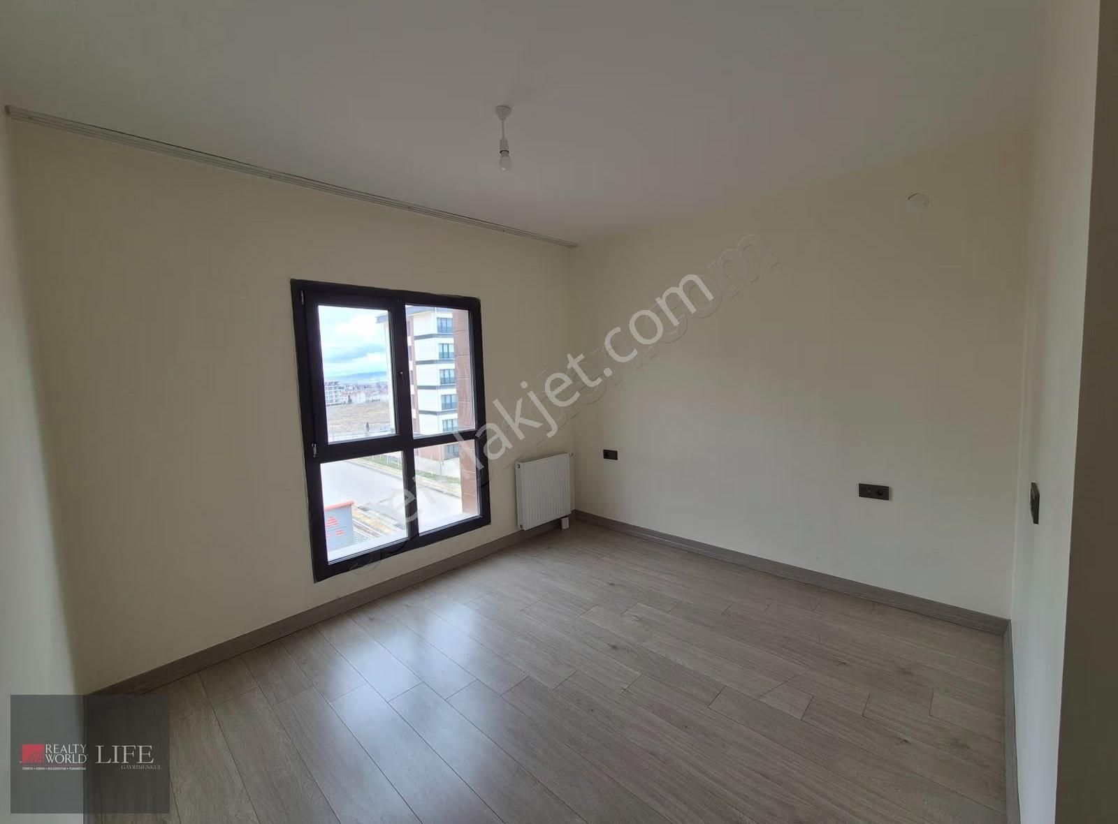 Rw Lıfe// Ihlamurkent 2.etap Tokilerde Ara Kat 3+1 Kiralık Daire - Görsel 11