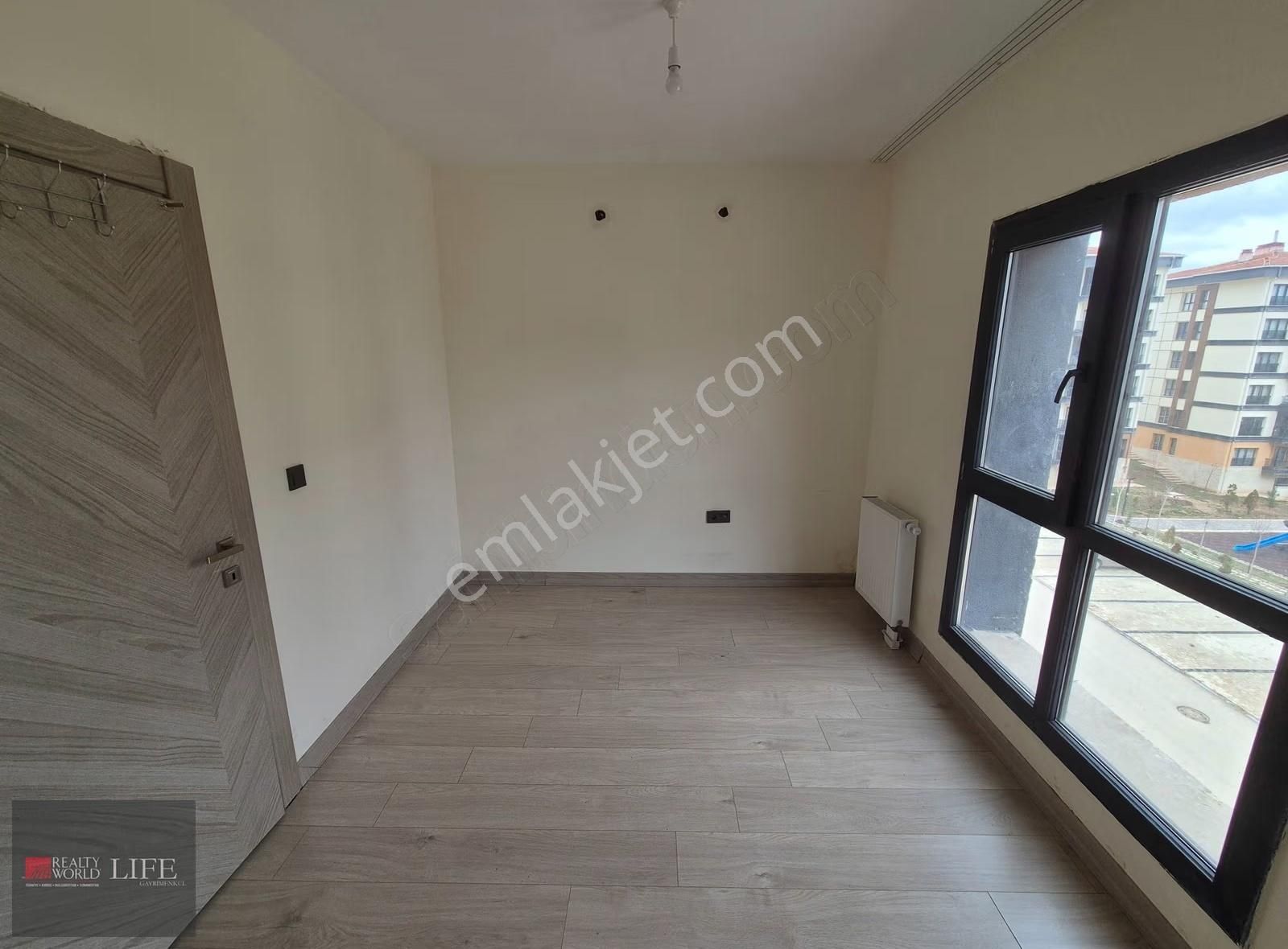 Rw Lıfe// Ihlamurkent 2.etap Tokilerde Ara Kat 3+1 Kiralık Daire - Görsel 13