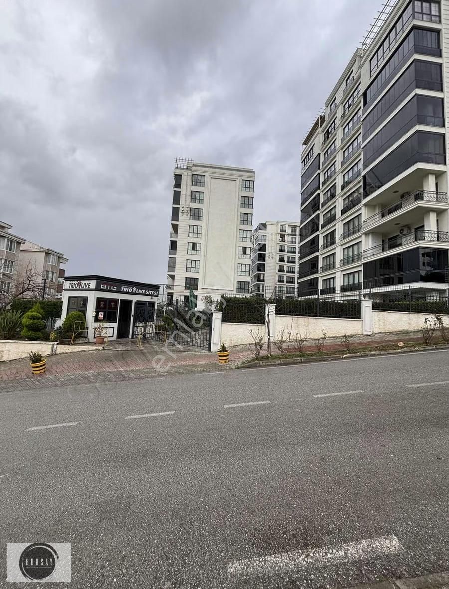 Nılüfer Beşevler Trıo Lıve Sitesinde Satılık Bahçe Katı Daire