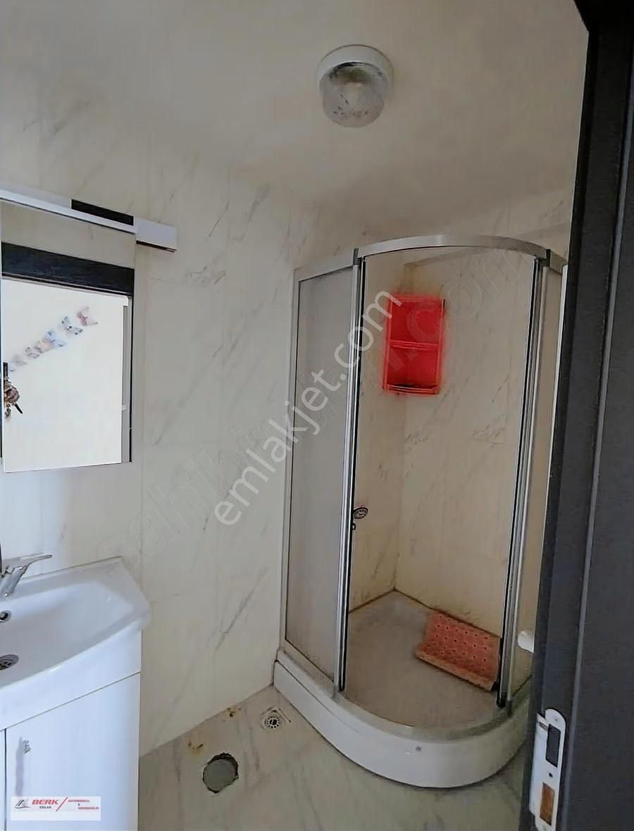 Tekirdağ Muratlı İstiklal Mh'de Kiralık 2+1 Arakat Daire