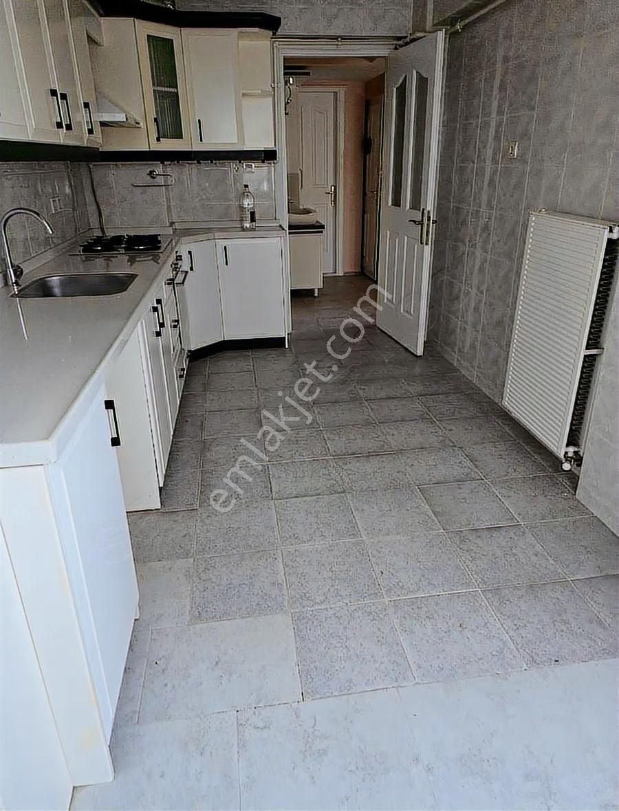 Tire Fatih Mh.3+1 Doğalgazlı Bulvar Üstünde Kiralık Daire - Görsel 2