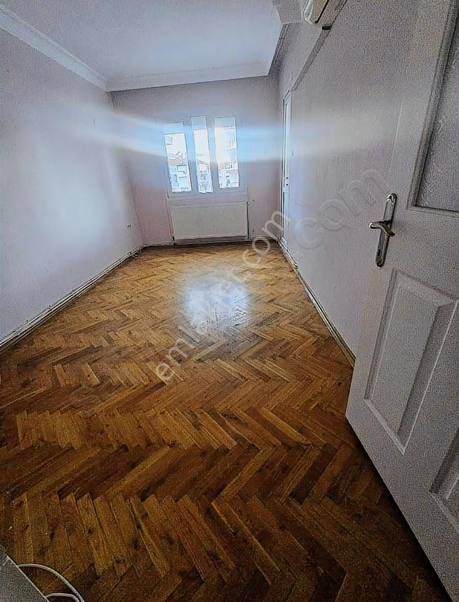 Tire Fatih Mh.3+1 Doğalgazlı Bulvar Üstünde Kiralık Daire - Görsel 6