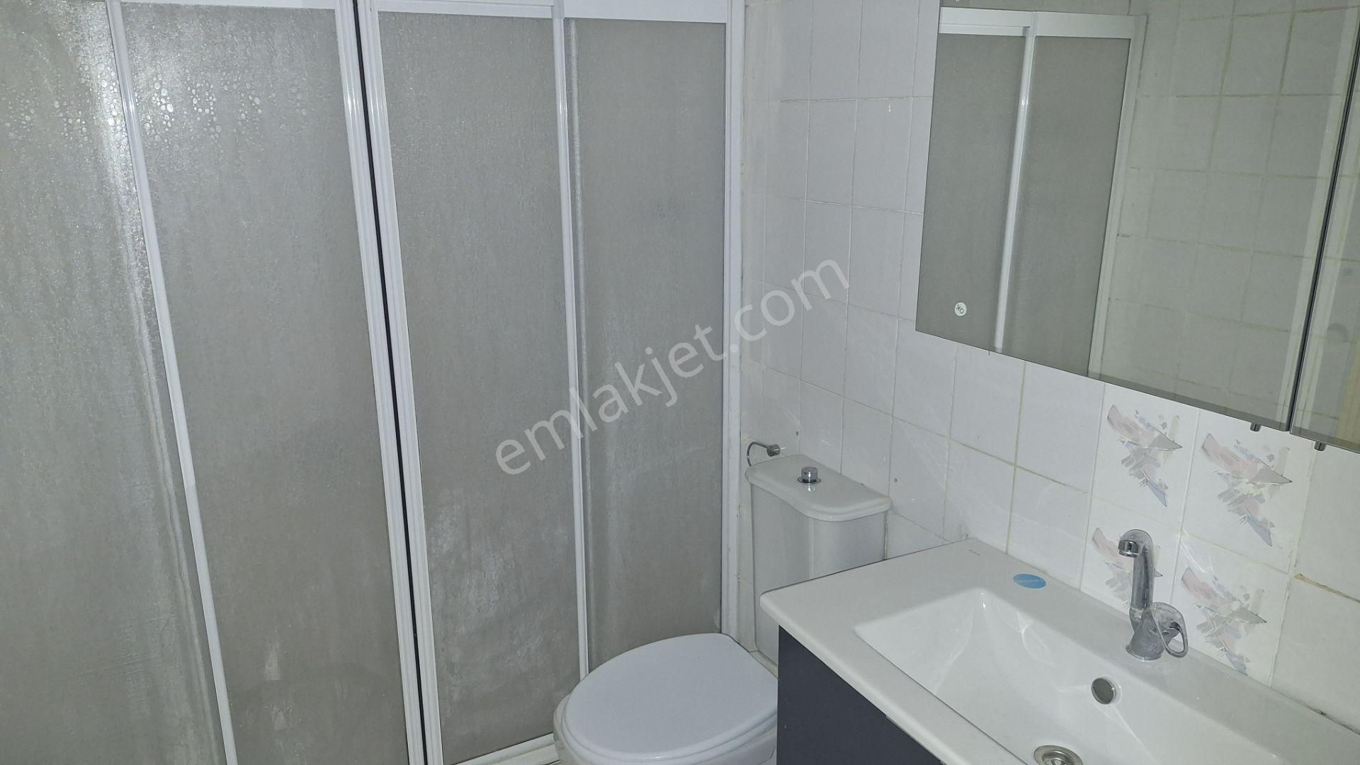 Century 21 Vizyon'dan Akarbaşı Mah.de Kiralık 2+1 Daire - Görsel 22