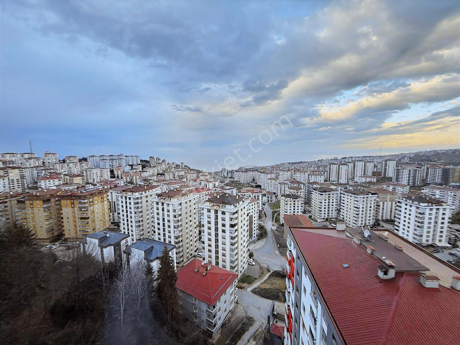 Trabzon Çukurçayırda Manzaralı Daire - Görsel 23