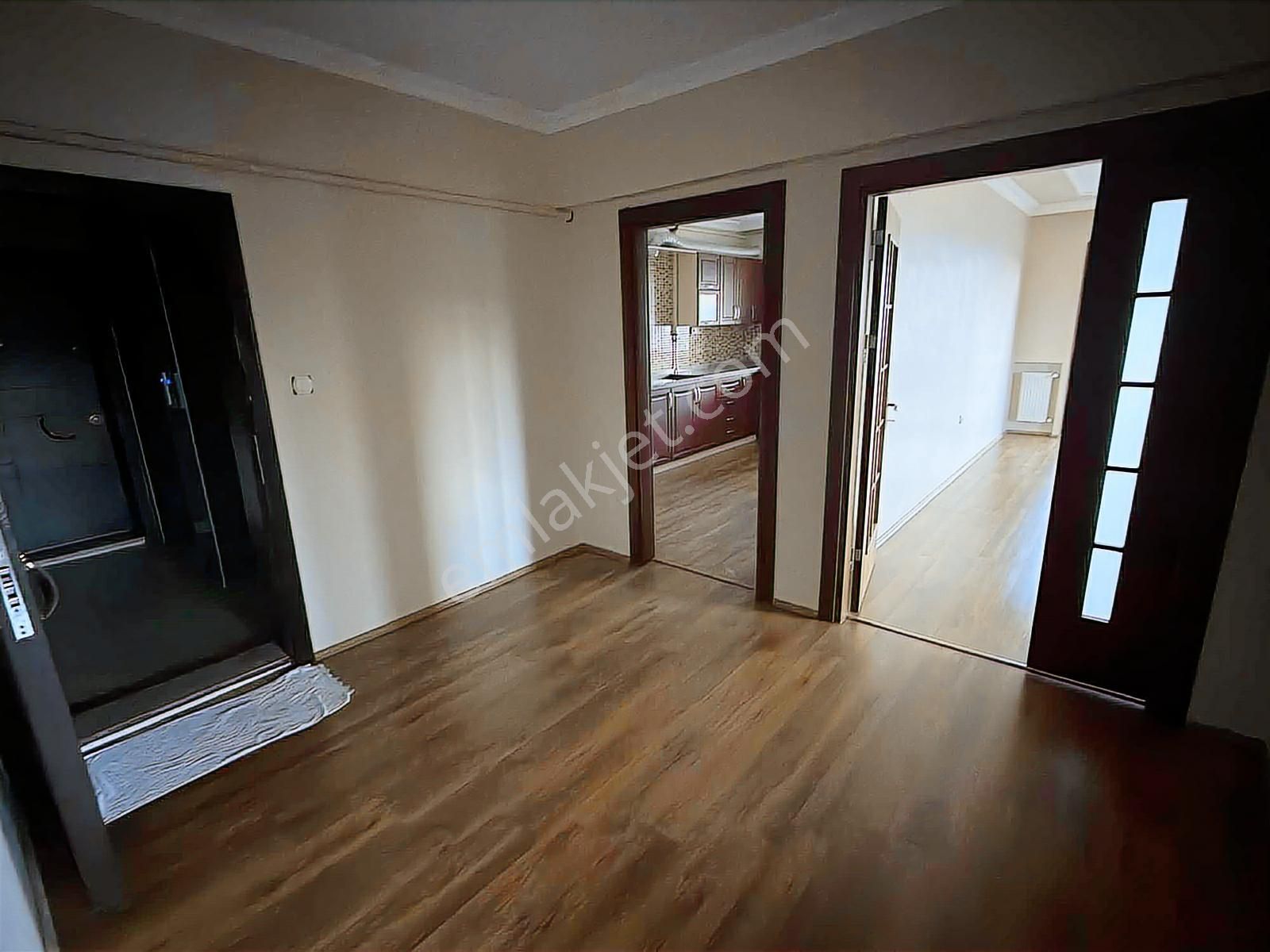 Trabzon Çukurçayırda Manzaralı Daire - Görsel 14