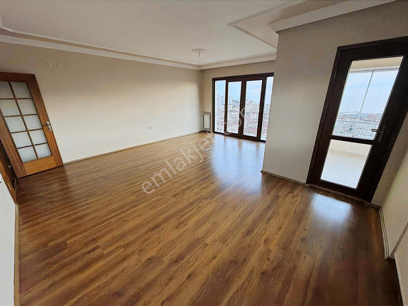 Trabzon Çukurçayırda Manzaralı Daire - Görsel 17