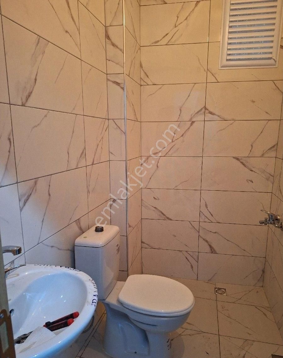 Pendik Çamçeşme De Kiralık Daire 2+1 - Görsel 15