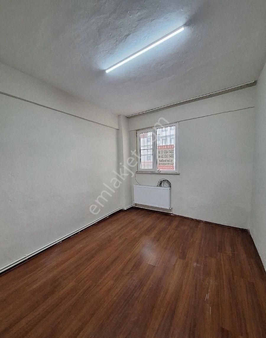 Pendik Çamçeşme De Kiralık Daire 2+1 - Görsel 5