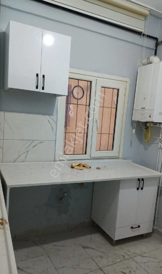 Pendik Çamçeşme De Kiralık Daire 2+1 - Görsel 2