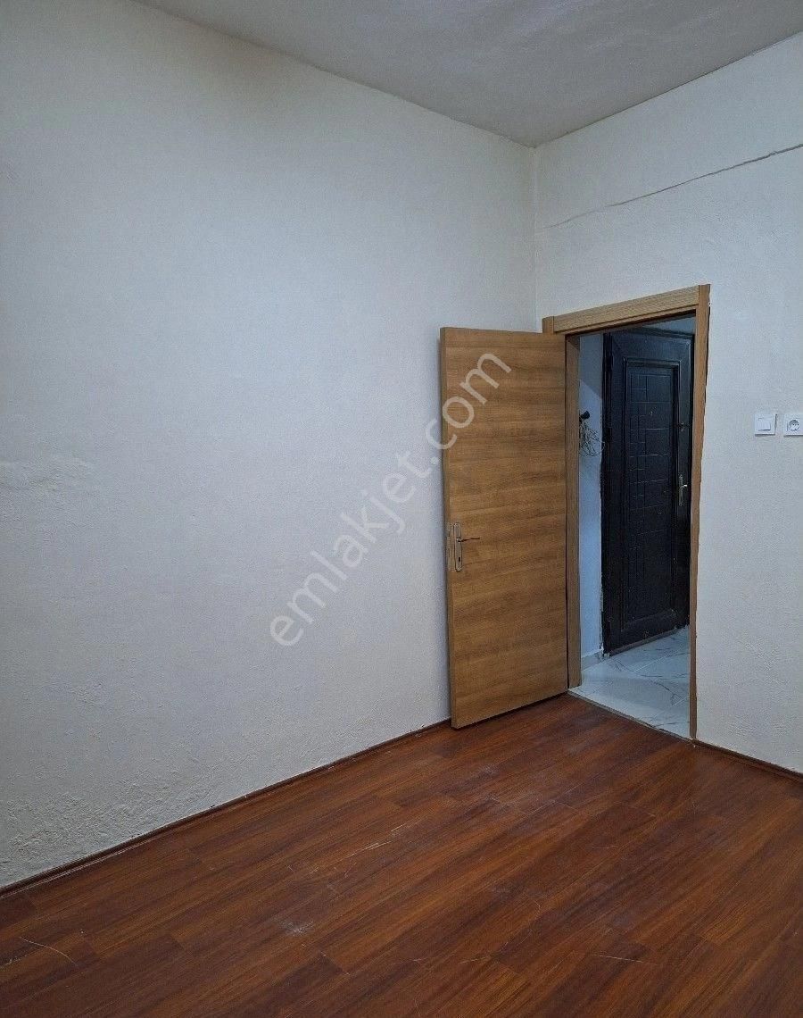 Pendik Çamçeşme De Kiralık Daire 2+1 - Görsel 19