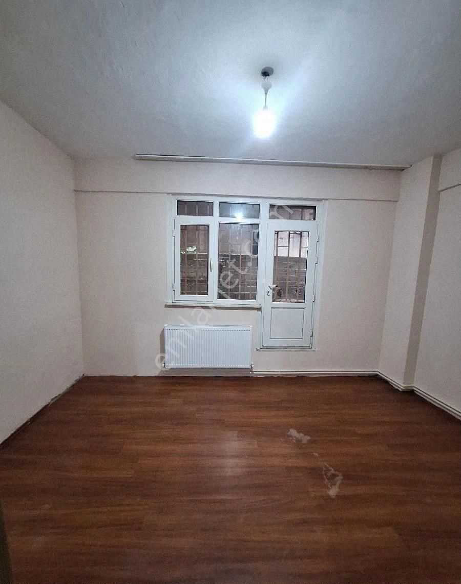 Pendik Çamçeşme De Kiralık Daire 2+1 - Görsel 24