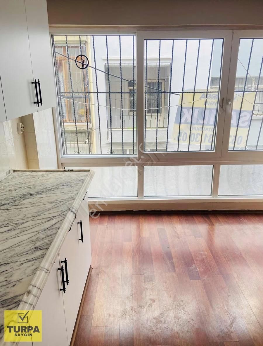 ***fırsat 3+1 Daire*** Karataş Sahil Ve Tramvay'a 2 Dk Ara Kat - Görsel 3