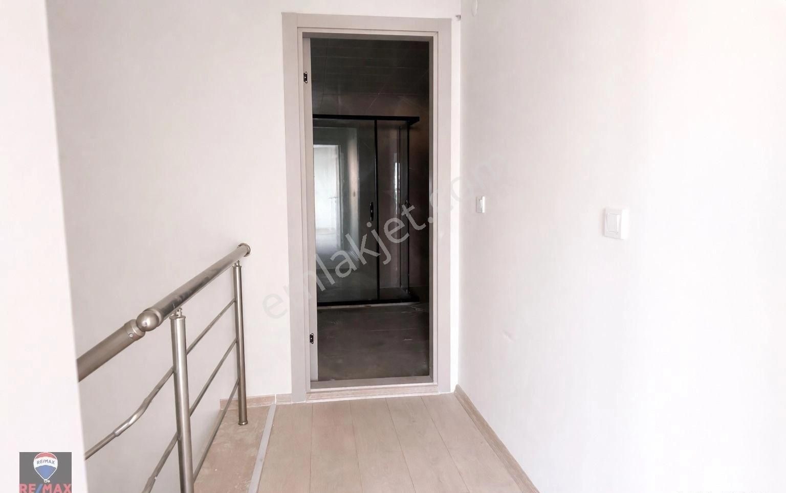Seyrek'de Satılık Dubleks 1+1 Daire - Görsel 14
