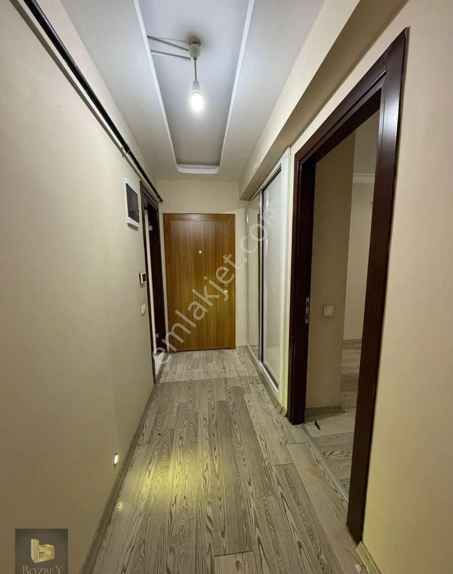 Buca Fırat Mah. 2+1 130 M2 Kapalı Mutfak Doğalgazlı Kiralık Lüks Daire - Görsel 5