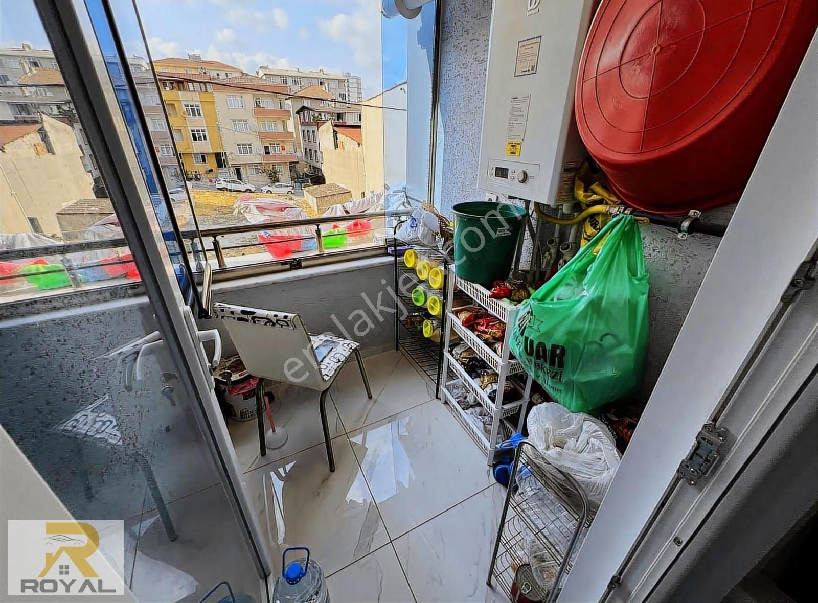 İnönü Mahallesinde Asansörlü Ara Kat 2+1 70m2 Daire - Görsel 17
