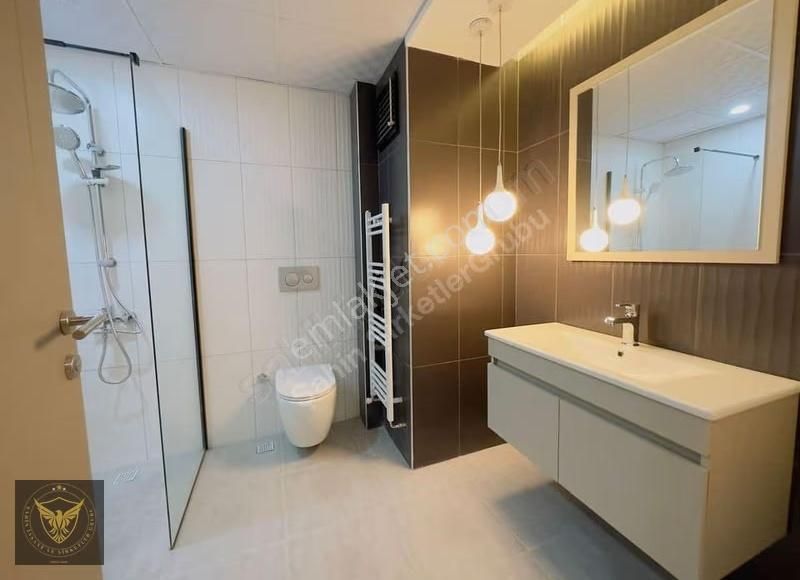 Beylikdüzü'nde Siteiçi Full+full Özel Tasarımlı 2+1 Lüx Dairemiz - Görsel 12