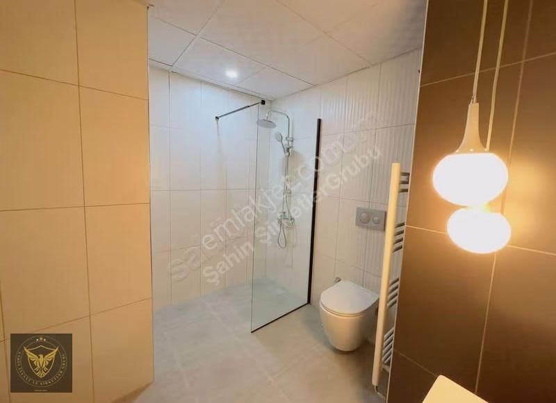 Beylikdüzü'nde Siteiçi Full+full Özel Tasarımlı 2+1 Lüx Dairemiz - Görsel 16