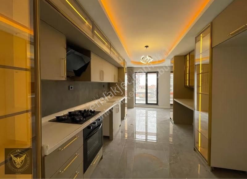 Beylikdüzü'nde Acil Satılık Bu Haftaya Özel Ultra Lüx 3+1 Daire - Görsel 4