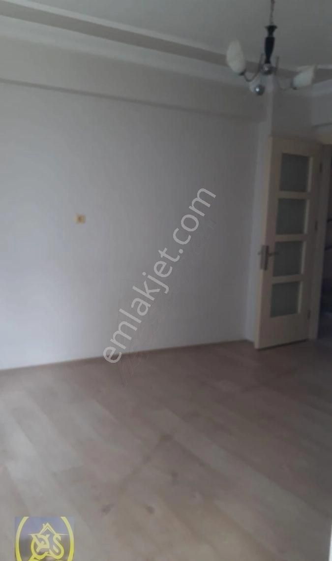 Adalet Mahallesi Somuncu Baba Cami Cadde Üzeri 2+1 Kiralık Daire - Görsel 2