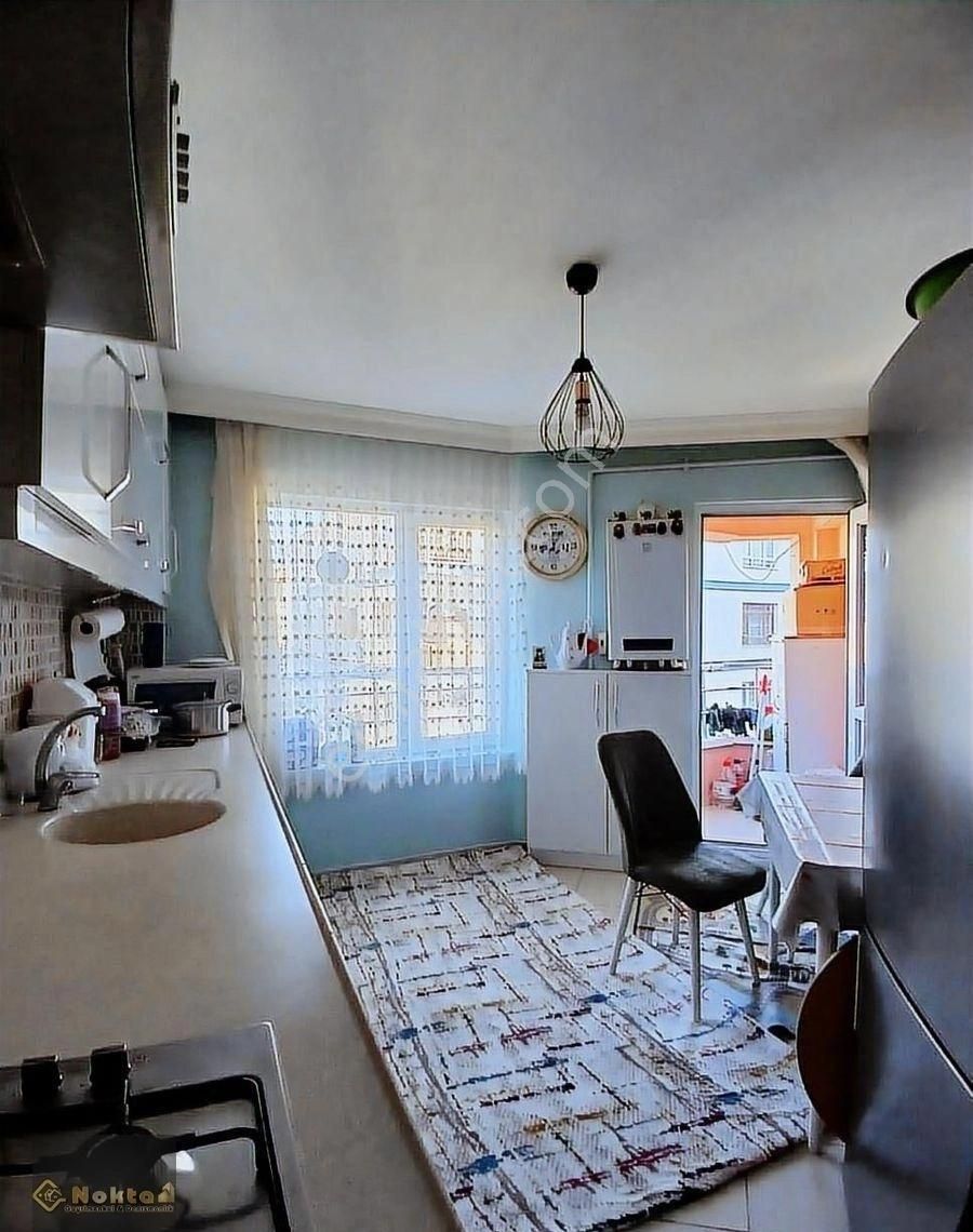 Kazım Karabekir Mahallesinde 2+1//100m2 Asansörlü Arakat