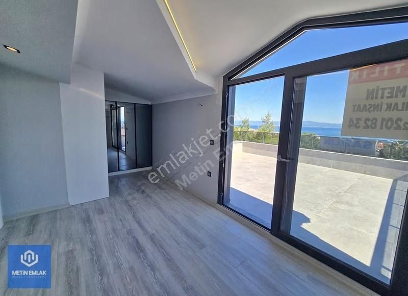 Deniz Manzaralı | Lüks Dubleks Daire | Teraslı | Denize 500 Mt - Görsel 29