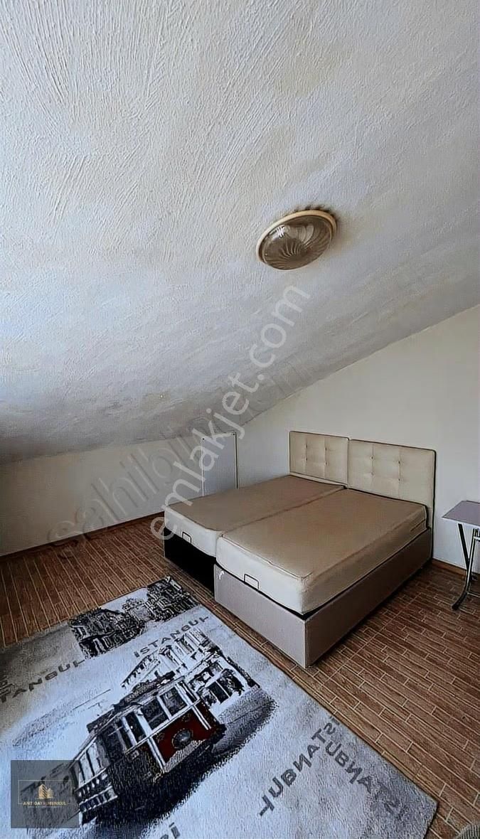 Kültür Kafeler Caddesi Üzeri Eşyalı Çatı Katı - Görsel 7