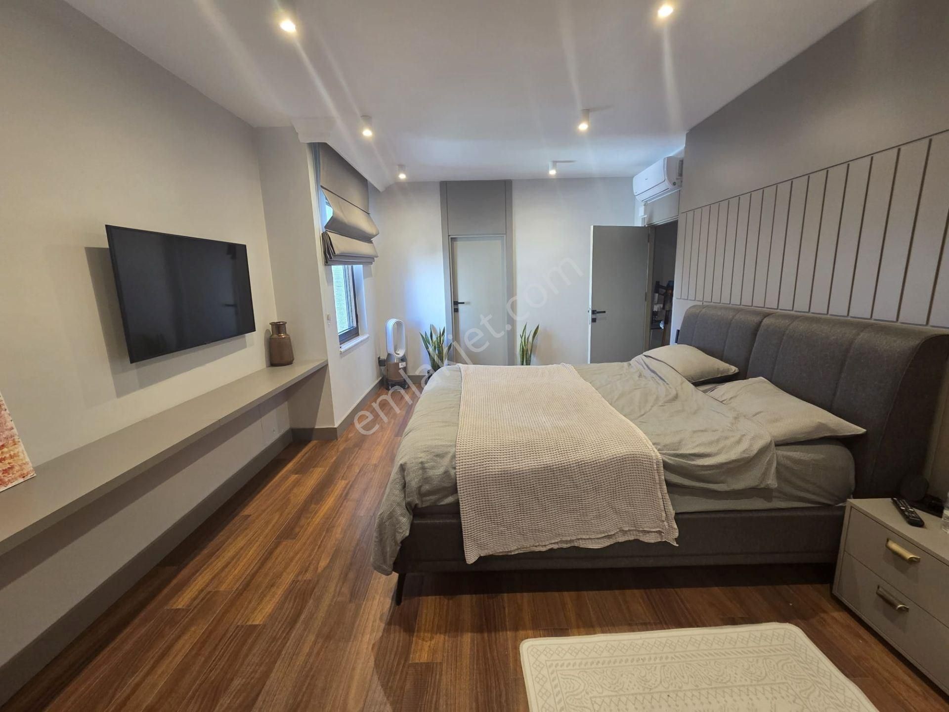 Bağdat Cad. 2. Bina Deniz Ve Park Manzaralı 4+1 Kattatek - Görsel 22