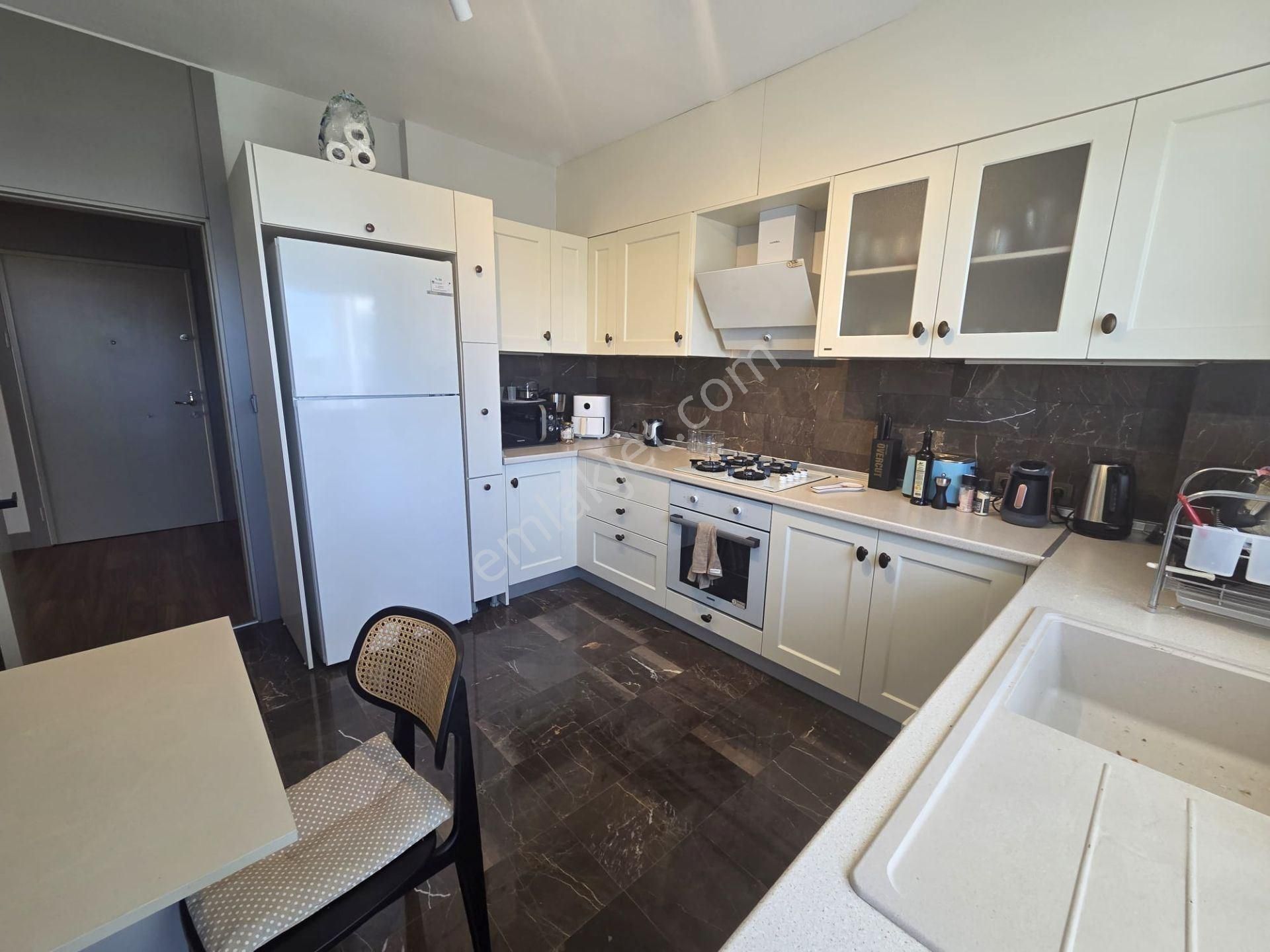 Bağdat Cad. 2. Bina Deniz Ve Park Manzaralı 4+1 Kattatek - Görsel 11