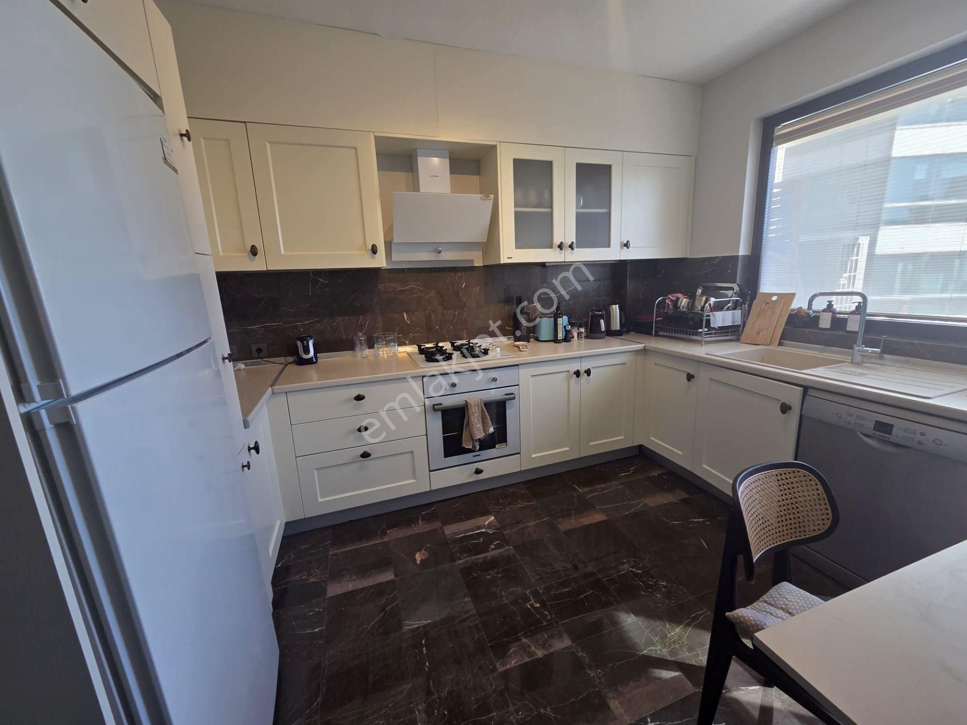 Bağdat Cad. 2. Bina Deniz Ve Park Manzaralı 4+1 Kattatek - Görsel 10